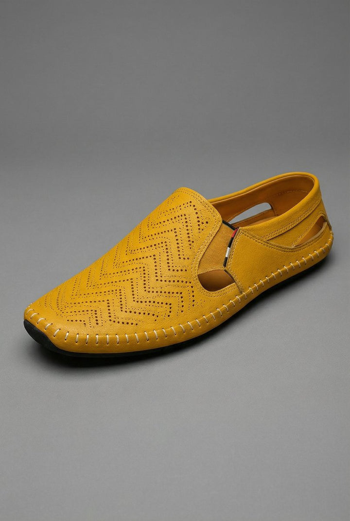 Men's Perforated Breathable Hand-Stitched Slip-On Driving Loafers