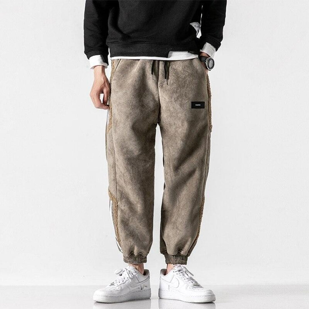 Men's Relaxed-Fit Tapered Sherpa-Panel Jogger Pants
