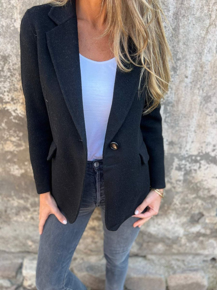 Women's Classic Single-Button Relaxed-Fit Blazer