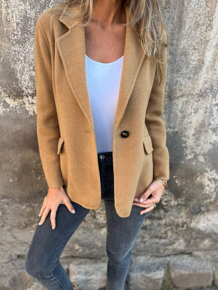 Women's Classic Single-Button Relaxed-Fit Blazer