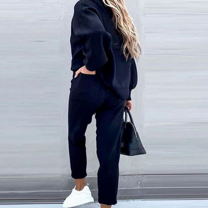 Women's Cozy Two-Piece Tracksuit Outfit Mockneck Jogger Set