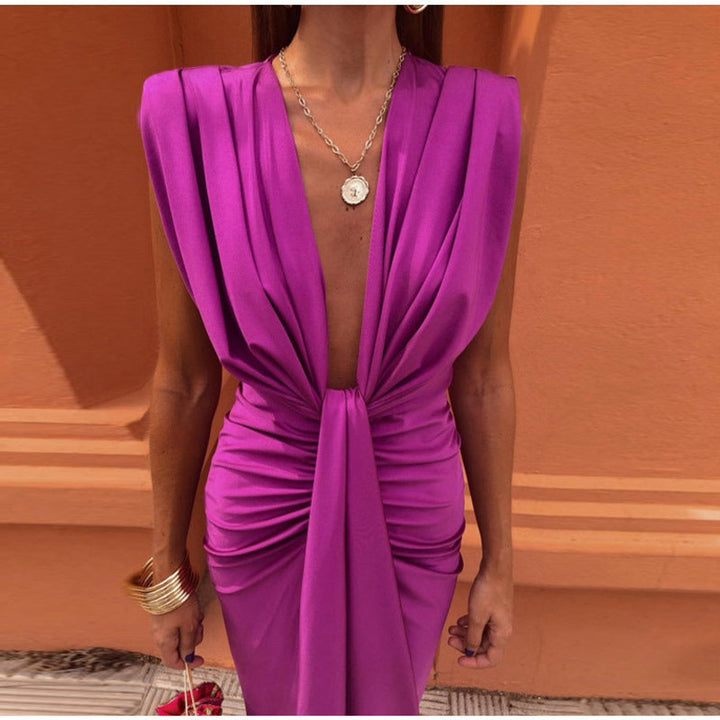 Women's Deep V-Neck Sleeveless Pleated Formal Dress