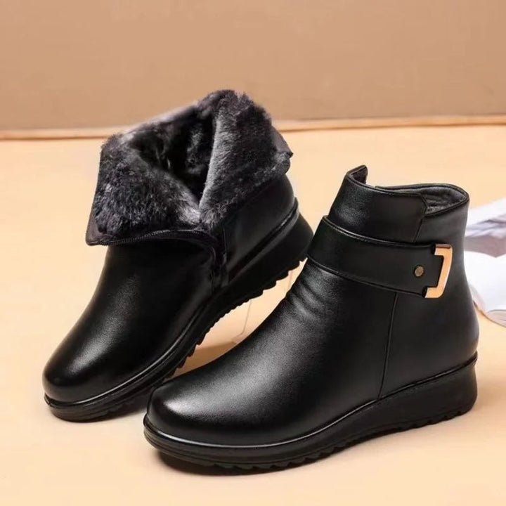Women's Fleece-Lined Leather Buckle Strap Ankle Boots