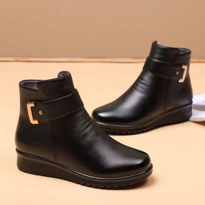 Women's Fleece-Lined Leather Buckle Strap Ankle Boots