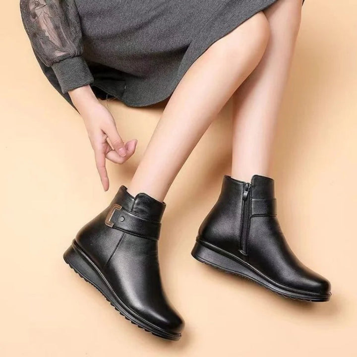Women's Fleece-Lined Leather Buckle Strap Ankle Boots