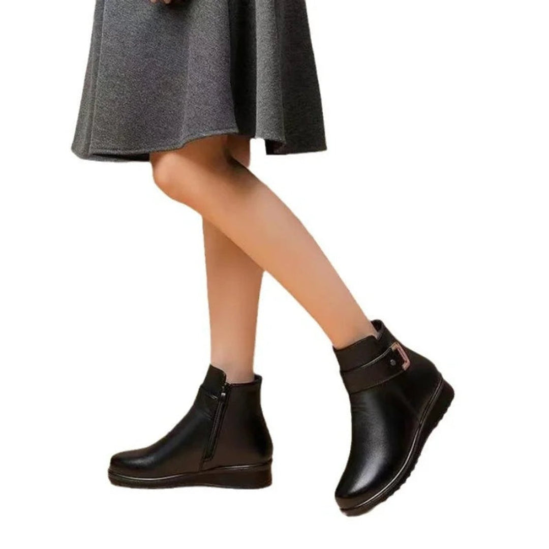 Women's Fleece-Lined Leather Buckle Strap Ankle Boots