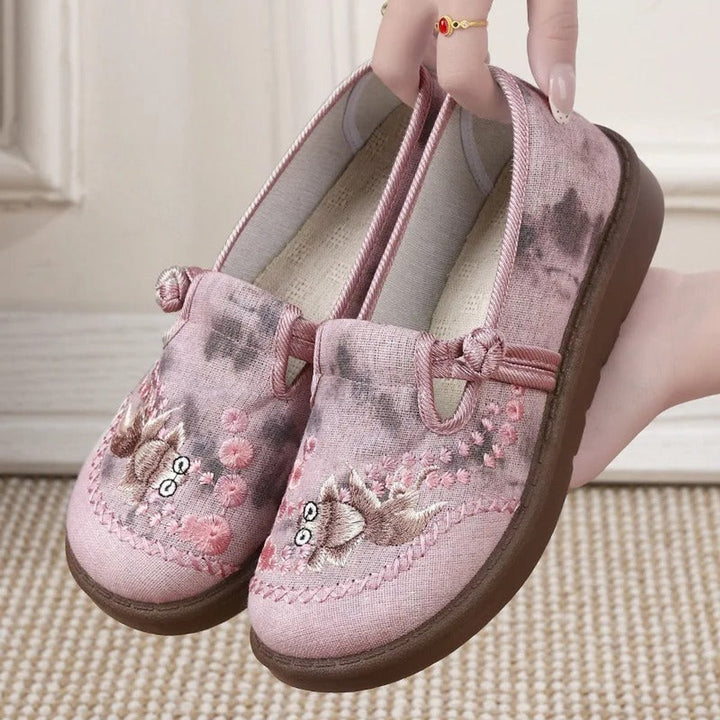 Women's Floral Embroidered Slip-On Canvas Loafers