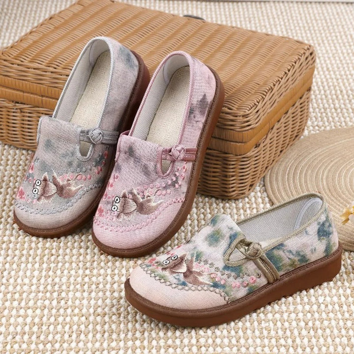 Women's Floral Embroidered Slip-On Canvas Loafers