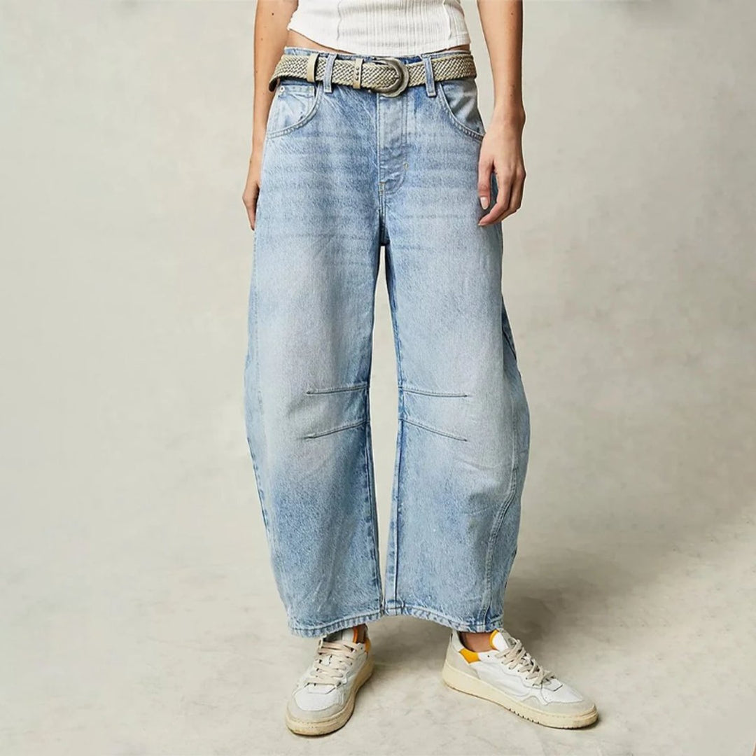 Women's High-Rise Barrel-Leg Relaxed-Fit Light Wash Jeans