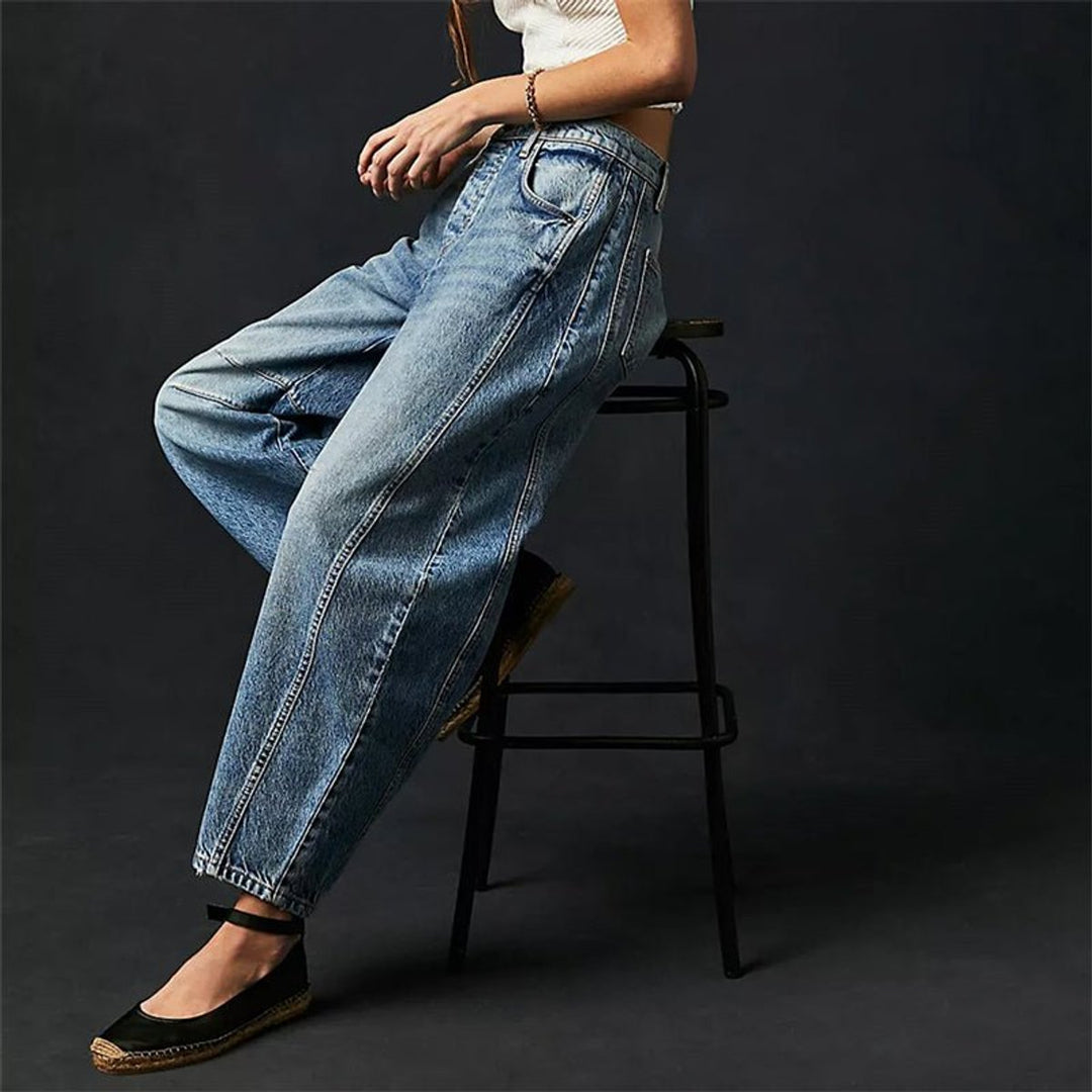 Women's High-Rise Barrel-Leg Relaxed-Fit Light Wash Jeans