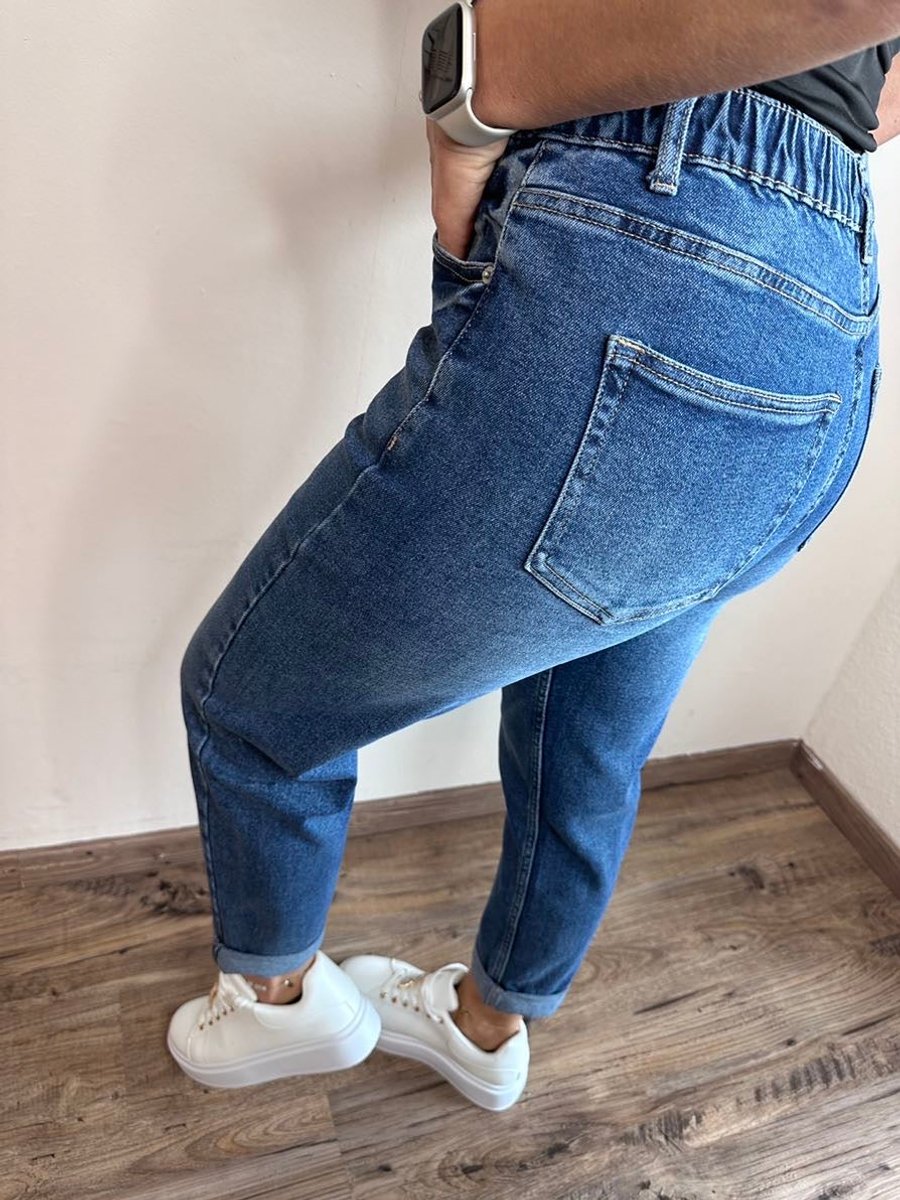Women's High Waisted Jeans Relaxed Mom-Fit Stretch Dark Blue Denim