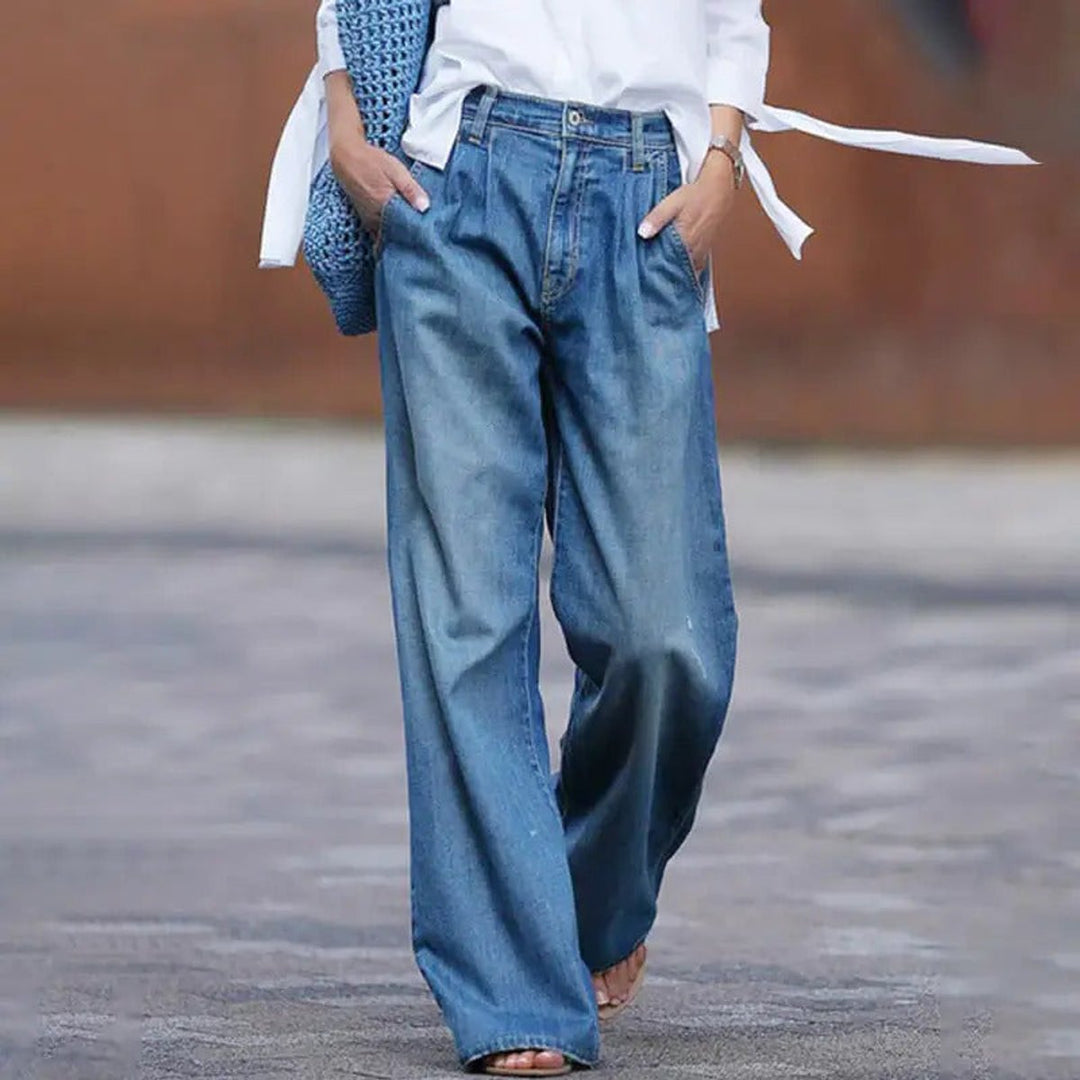 Women's High Waisted Wide-Leg Relaxed-Fit Pleated Jeans