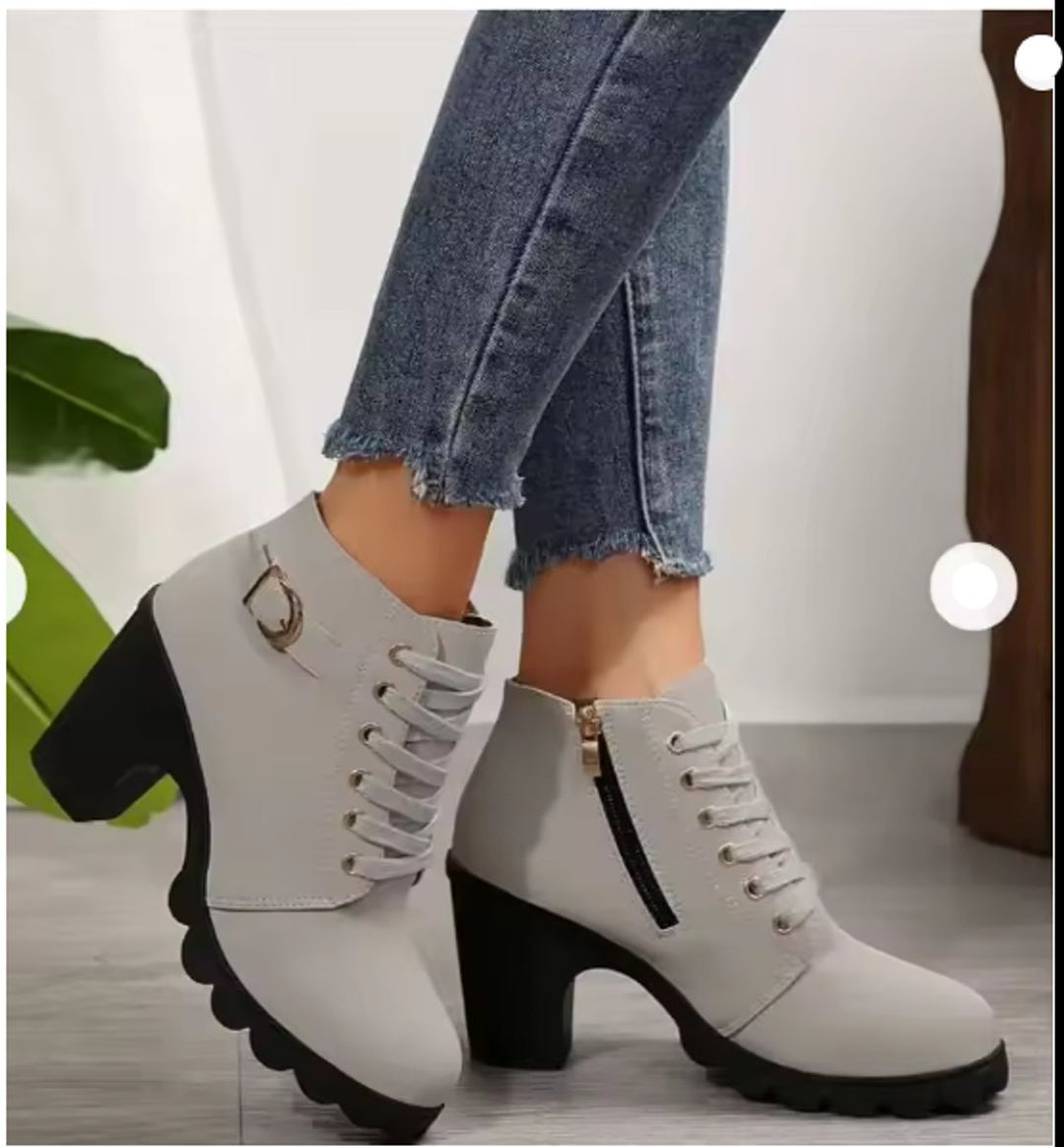 Women's Lace-Up Block-Heel Platform Ankle Boots Buckle Detail