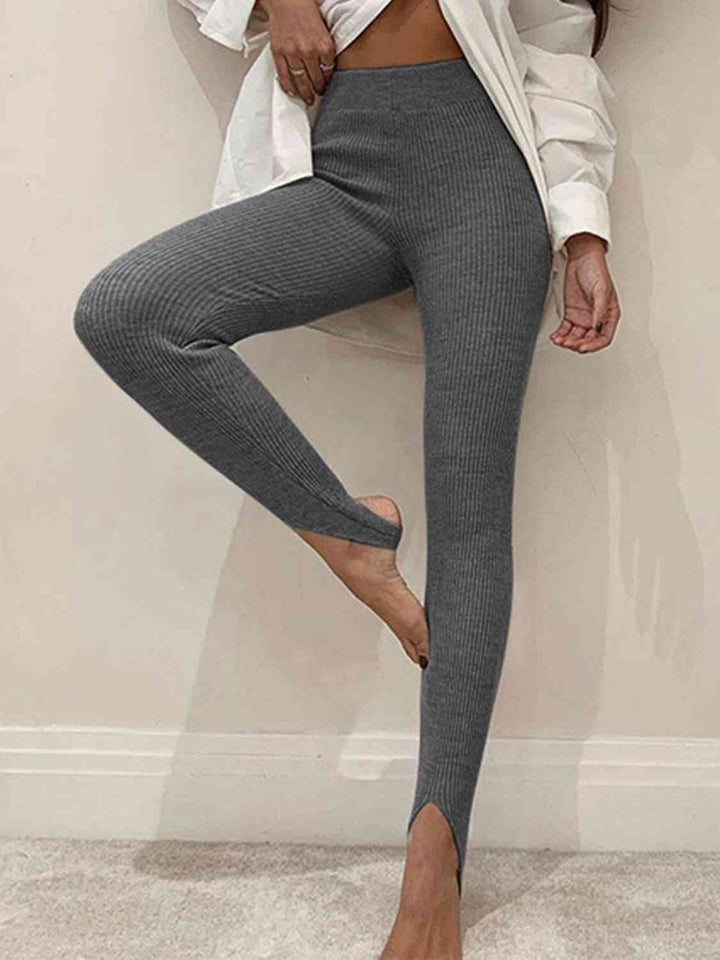 Women's Mid-Rise Ribbed Knit Slim-Fit Legging