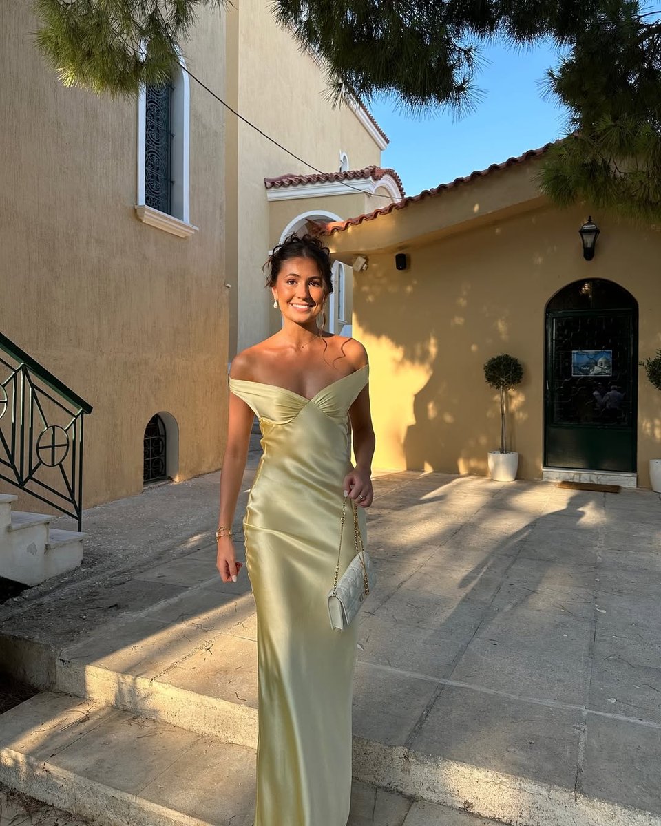Women's Off-Shoulder Satin Mermaid Formal Dress