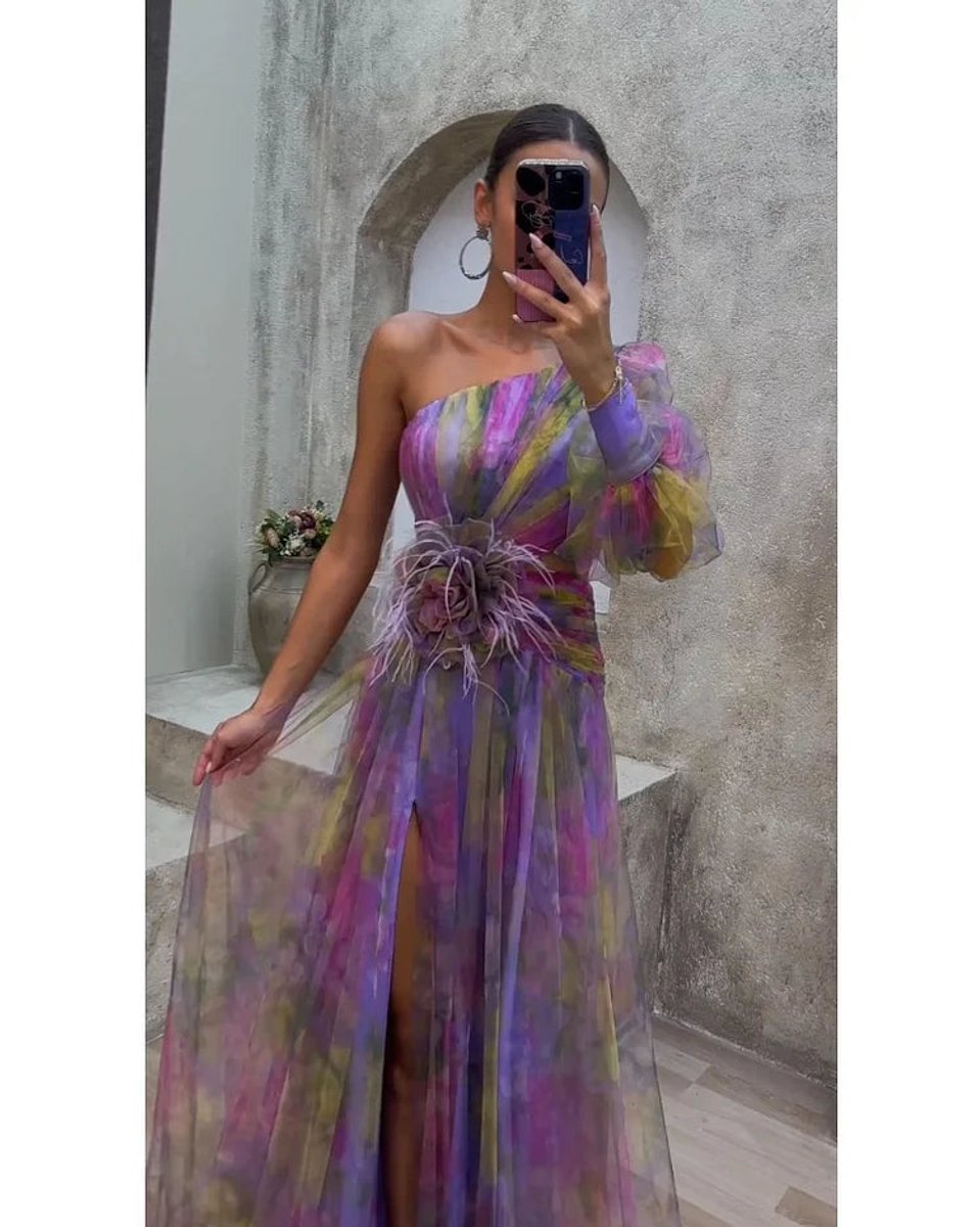 Women's One-Shoulder Long-Sleeve Tulle Formal Dress