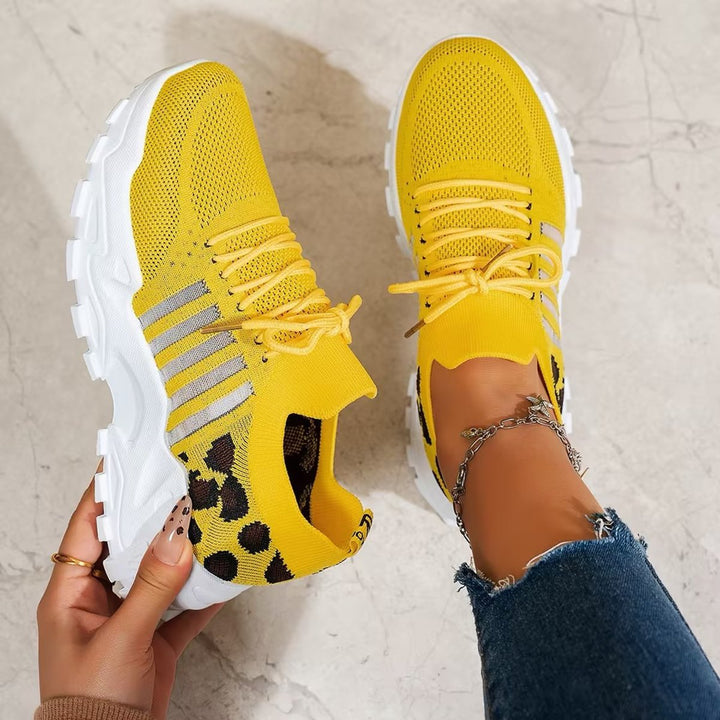 Women's Orthopedic Wide-Toe-Box Mesh Lace-Up Chunky Sneakers