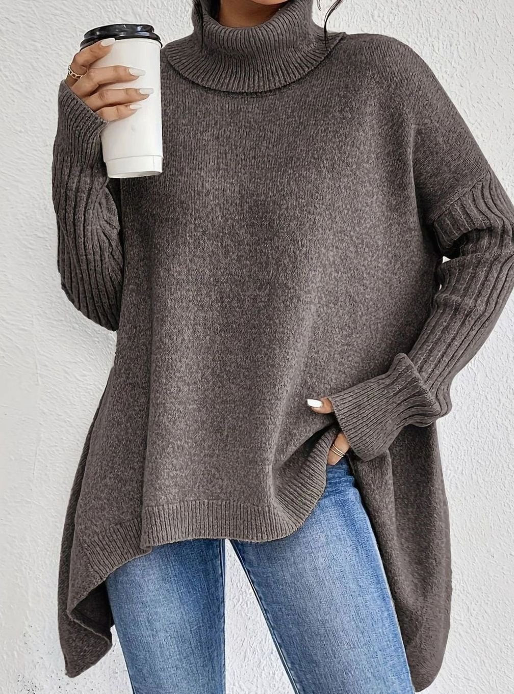Women's Oversized Cashmere Turtleneck Asymmetric Hem Sweater - Light Brown