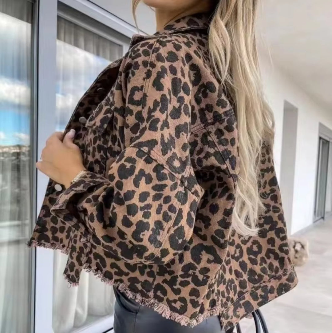 Women's Oversized Leopard Print Frayed-Hem Denim Jacket