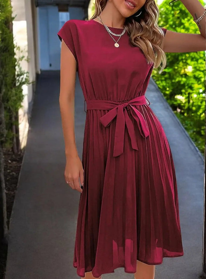 Women's Pleated Belted Cap-Sleeve Fall Midi Dress
