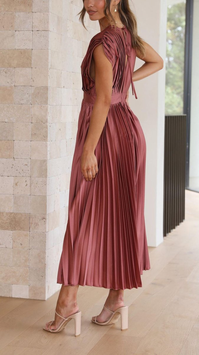 Women's Pleated V-Neck Cap-Sleeve Fall Wedding Guest Dress Midi
