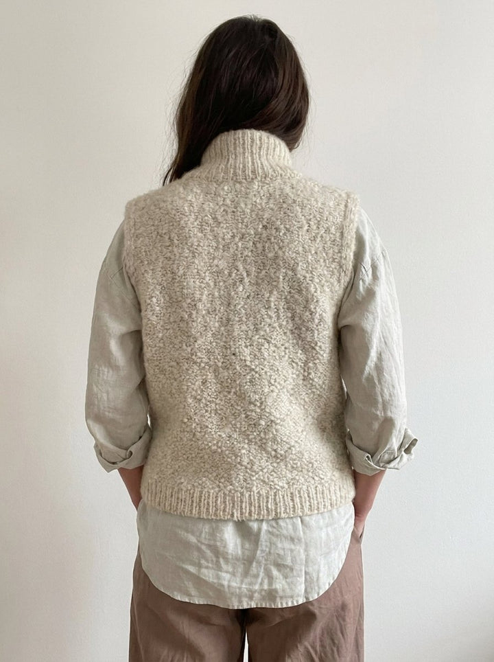 Women's Sleeveless Button-Front Knit Cardigan Vest
