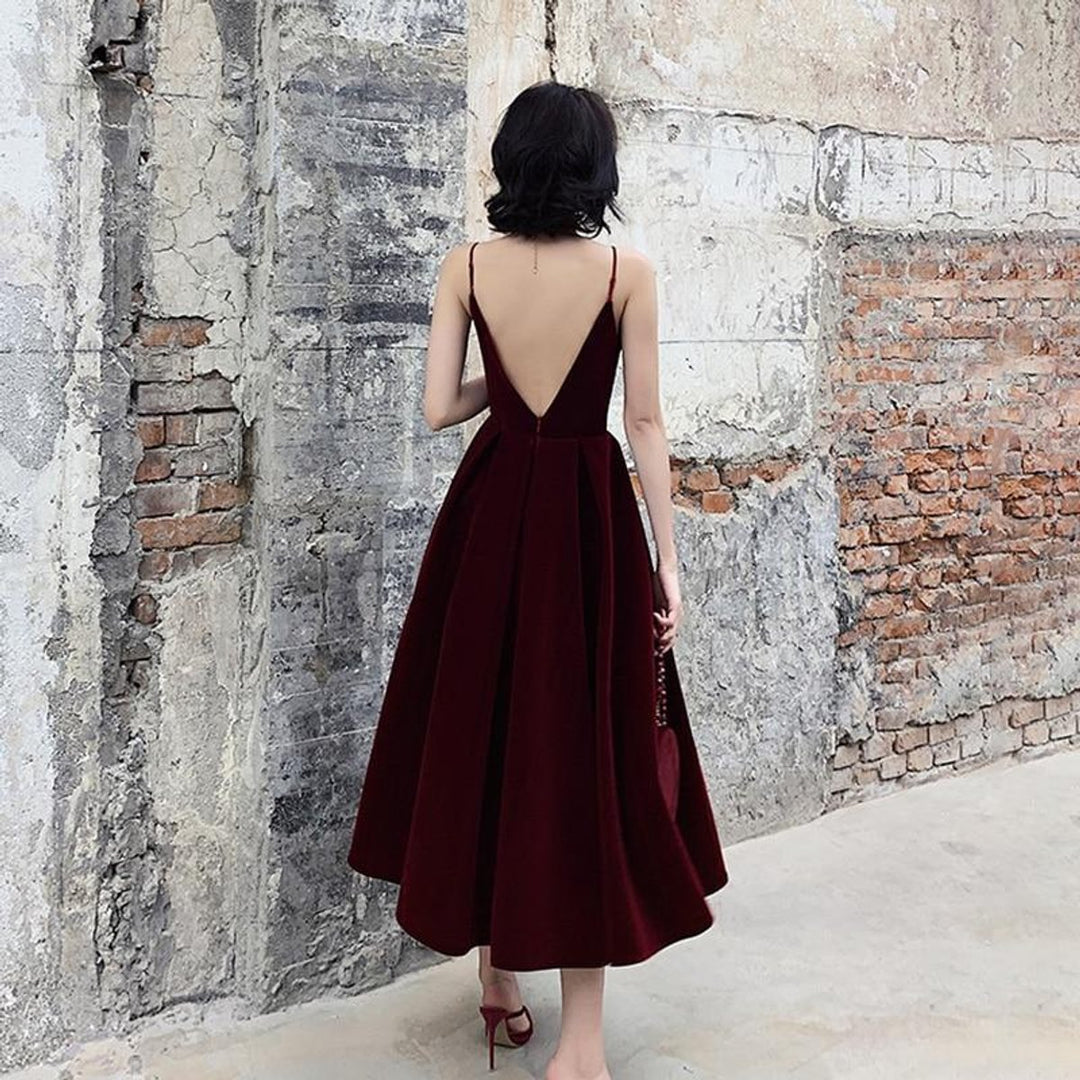 Women's Velvet V-Neck Open-Back Fall Midi Dress