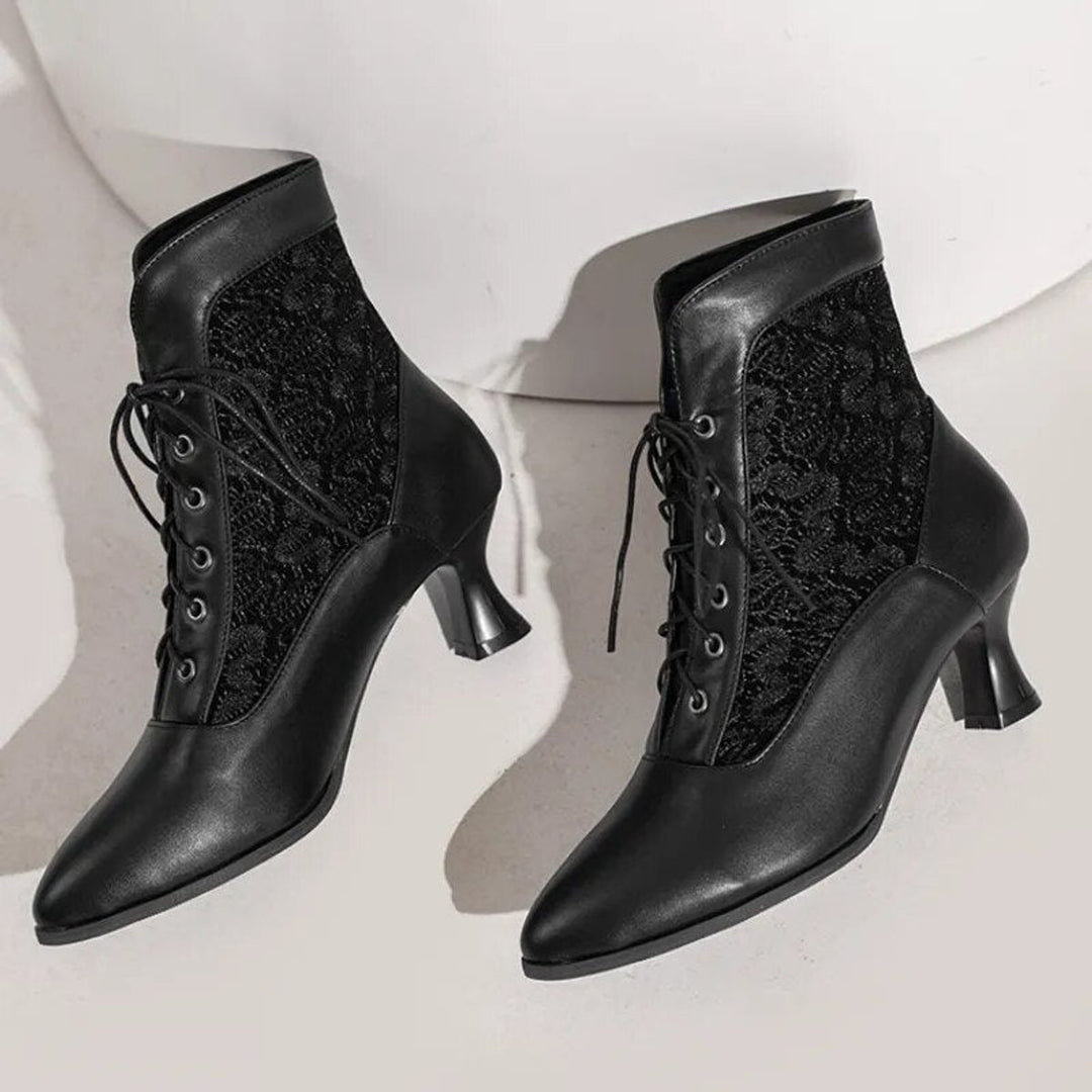 Women's Victorian Lace-Up Kitten Heel Ankle Boots